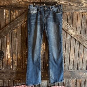 Cowgirl Tuff Don’t Fence Me In. Women's Boot Cut Blue Jeans